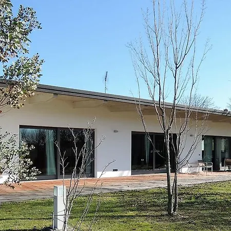 Lipizer Villa *
